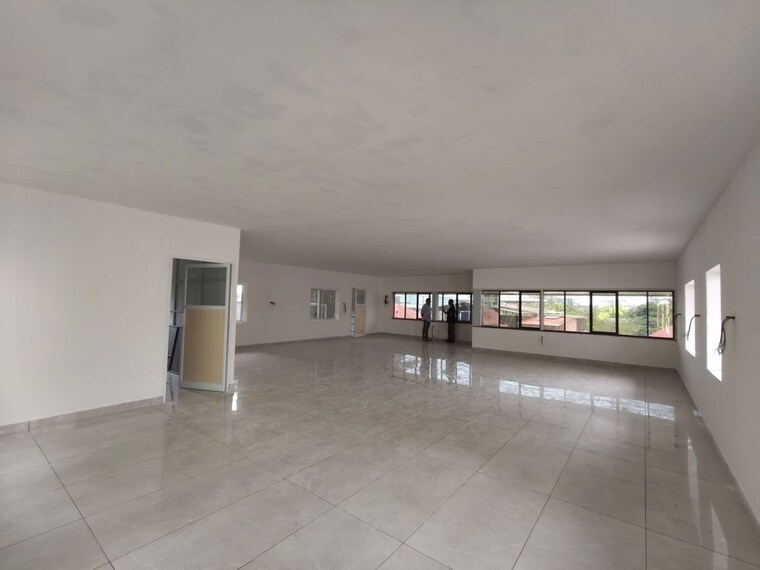  Parking, kakkanad Commercial Office Space 1500 Sq.Ft. In Kakkanad Kochi 10436939