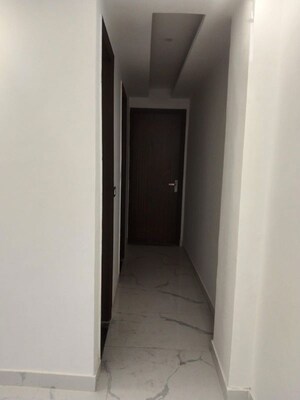 Building Lobby in 3 BHK Builder Floor at Savitri Nagar – for Rent