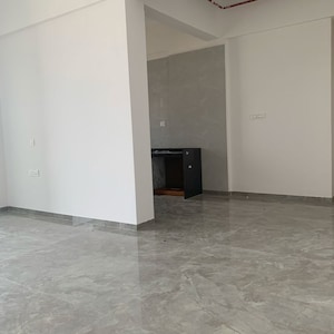 Room in 3 BHK Apartment at Bhoomi Pratishtha, Borivali West – for Rent