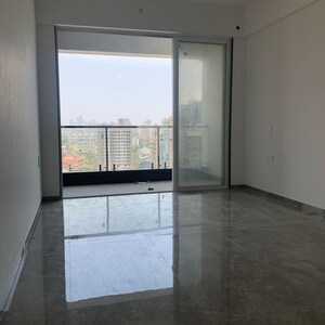 Room in 3 BHK Apartment at Bhoomi Pratishtha, Borivali West – for Rent