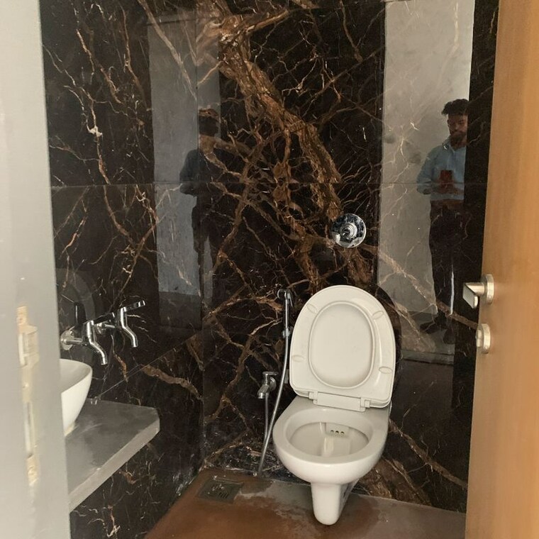 Bathroom, bhoomi-pratishtha 3 Bedroom 975 Sq.Ft. Apartment In Borivali West Mumbai 10437005