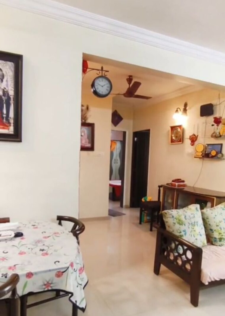 Living Room, raunak-unnathi-gardens 2 Bedroom 1050 Sq.Ft. Apartment In Pokhran Road No One Thane 10437010