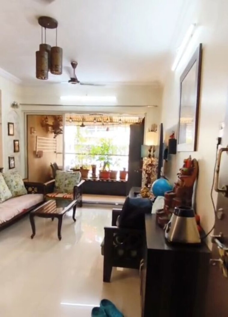 Living Room, raunak-unnathi-gardens 2 Bedroom 1050 Sq.Ft. Apartment In Pokhran Road No One Thane 10437010