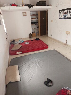 2 BHK Apartment For Rent in Jivraj Park