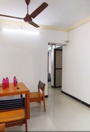 Room in 2 BHK Apartment at Cosmos Heritage, Manpada – for Rent