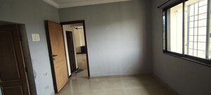 Room in 2 BHK Apartment at Cosmos Harmony, Majiwada – for Rent