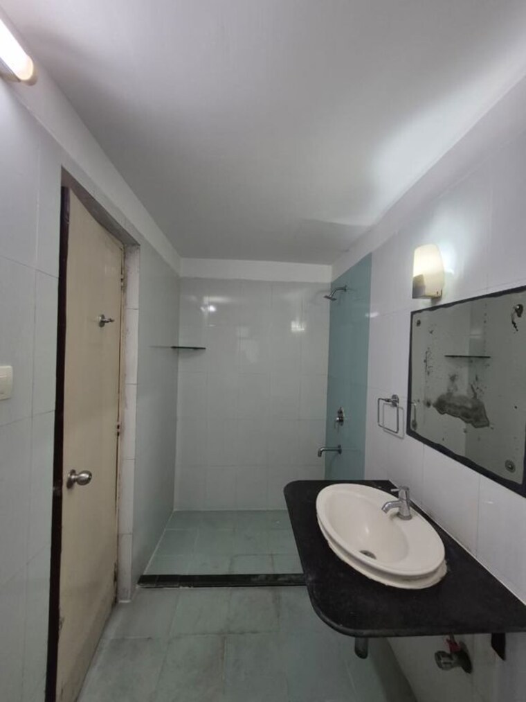 Bathroom, ruchi-active-acres 3 Bedroom 2050 Sq.Ft. Apartment In Tangra Kolkata 10436999