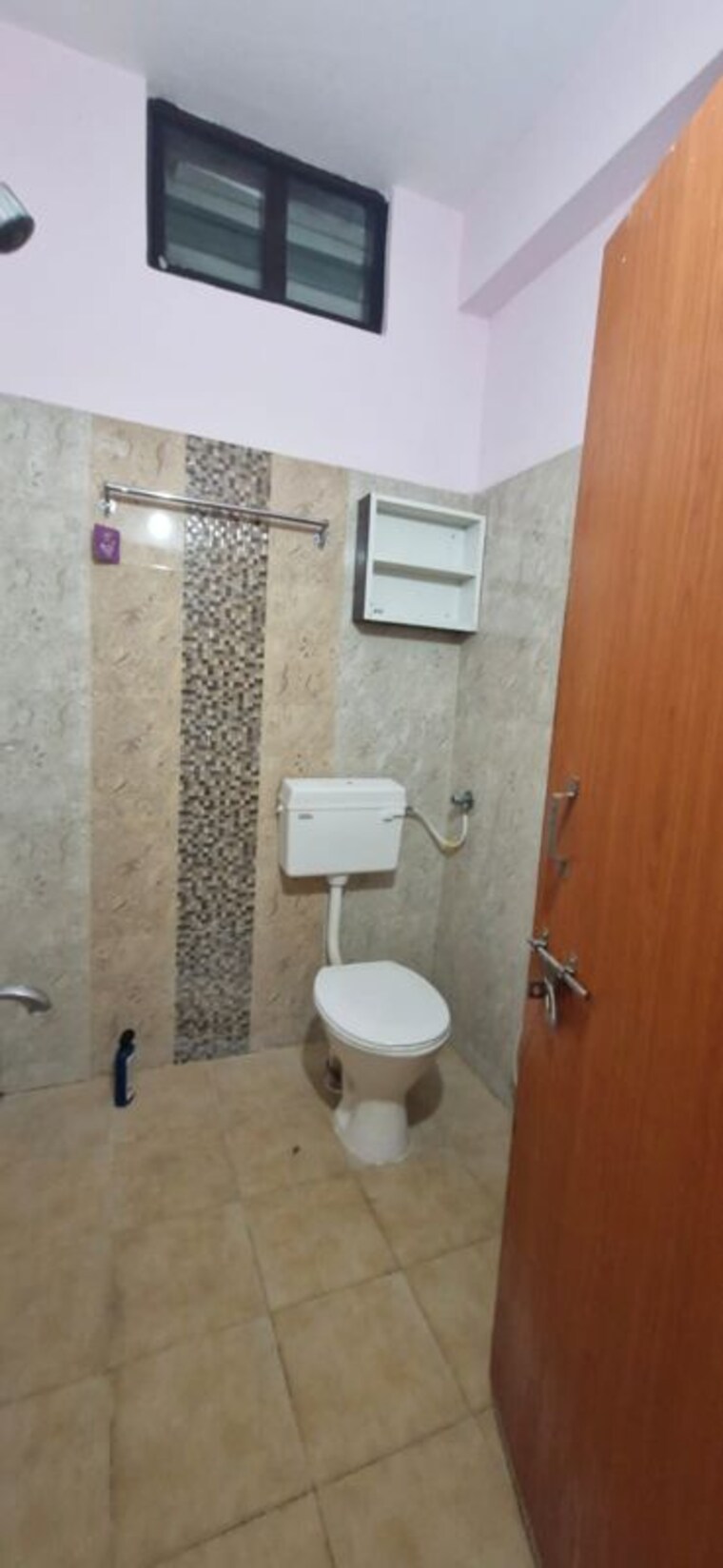 Bathroom, kondapur 3 Bedroom 1800 Sq.Ft. Builder Floor In Kondapur Hyderabad 10437057