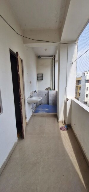 Building Lobby in 3 BHK Builder Floor at Kondapur – for Rent