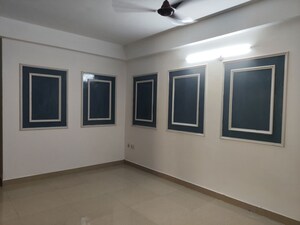 Room in 2.5 BHK Apartment at ROF Amaltas, Sector 92 – for Sale