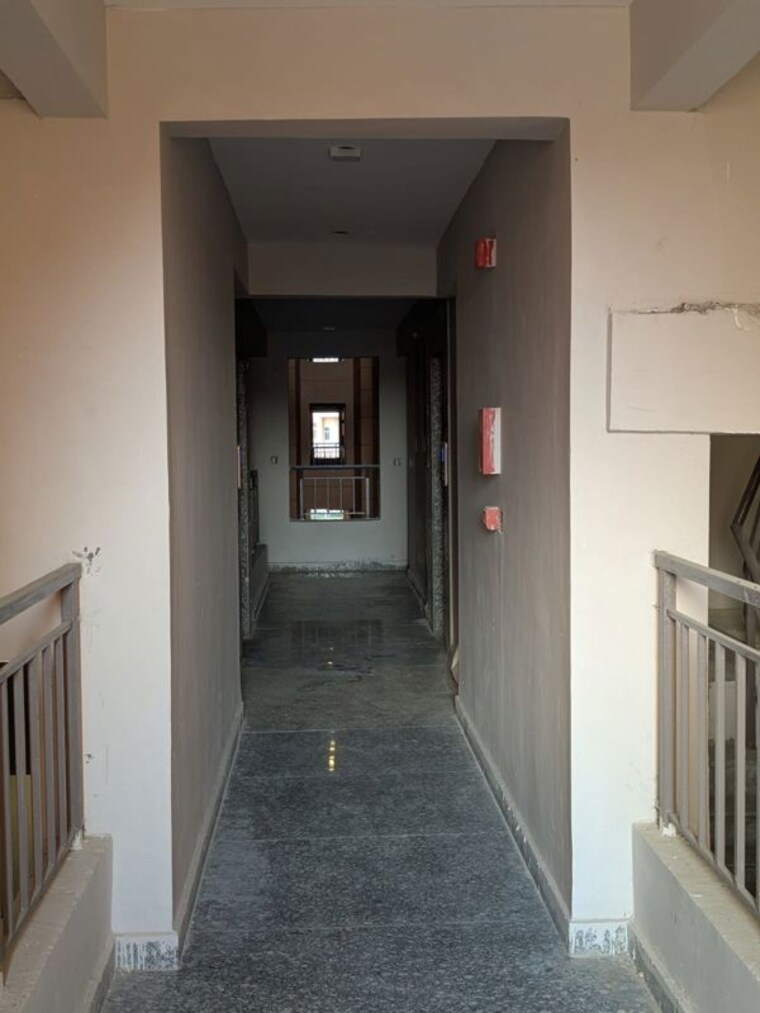 undefined, rof-amaltas 1 Bedroom 400 Sq.Ft. Apartment In Sector 92 Gurgaon 10437085