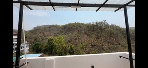 Plot Area in 3 BHK Independent House at Aman Vihar – for Rent