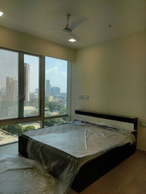 Bedroom in 2 BHK Apartment at Indiabulls Blu, Worli – for Rent