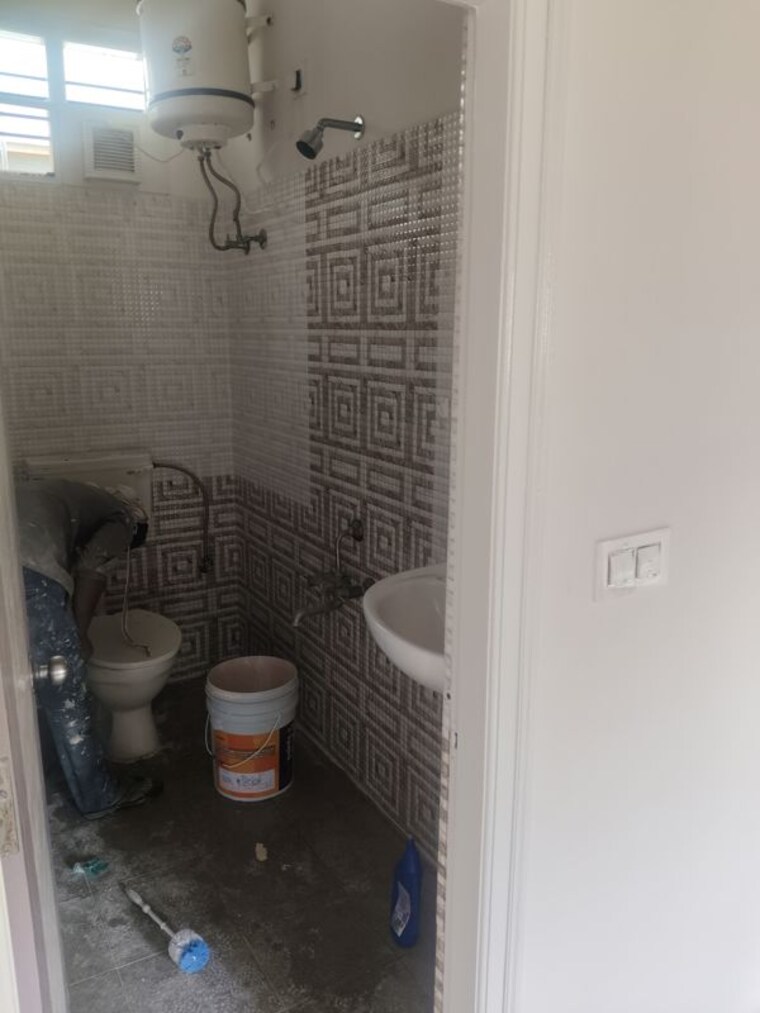 Bathroom, lakshmi-enclave-bellandur 2 Bedroom 1100 Sq.Ft. Apartment In Bellandur Bangalore 10437116