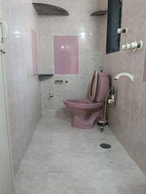 Bathroom in 2 BHK Apartment at Seven Bunglow – for Rent