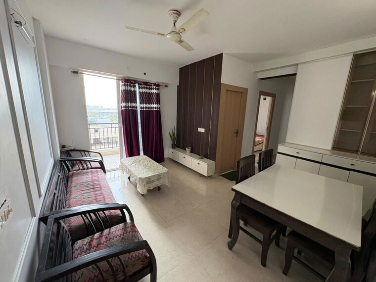 Kitchen, signature-the-millennia-3 2.5 Bedroom 748 Sq.Ft. Apartment In Sector 37d Gurgaon 10437173