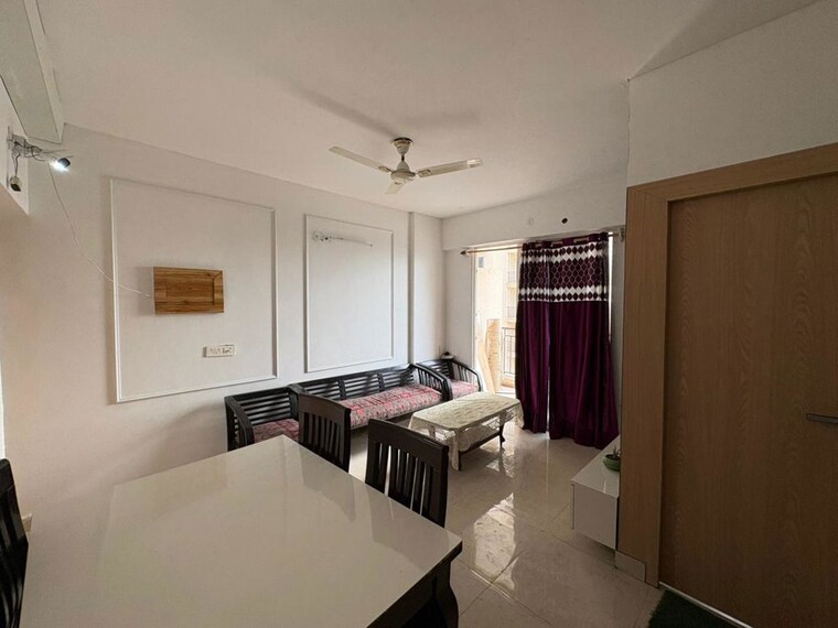 Team Area, signature-the-millennia-3 2.5 Bedroom 748 Sq.Ft. Apartment In Sector 37d Gurgaon 10437173