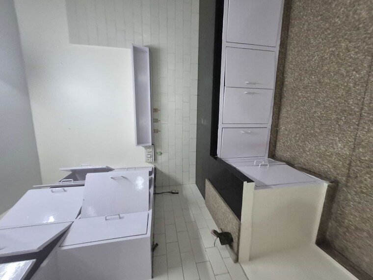 Kitchen, mayur vihar 2.5 Bedroom 1090 Sq.Ft. Apartment In Mayur Vihar Delhi 10437186