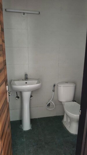 Bathroom in 4 BHK Apartment at ACE Parkway, Sector 150 – for Rent