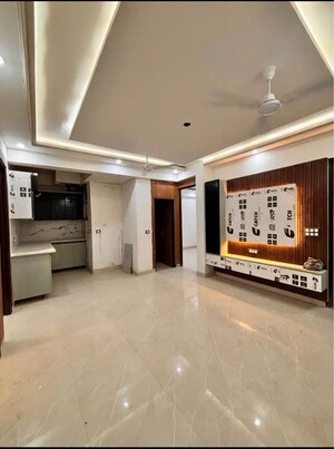 3 BHK Builder Floor For Rent in Chattarpur