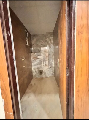 Furnished Amenities in 3 BHK Builder Floor at Chattarpur – for Rent