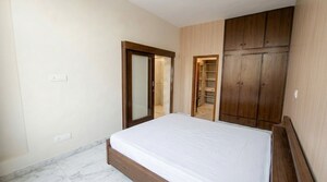 Room in 2 BHK Builder Floor at Kailash Colony – for Rent