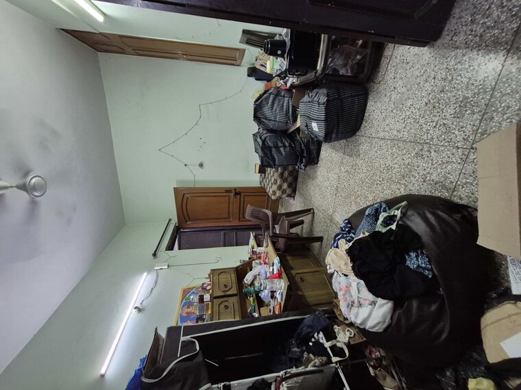  Parking, mayur vihar 1.5 Bedroom 780 Sq.Ft. Builder Floor In Mayur Vihar Delhi 10437196