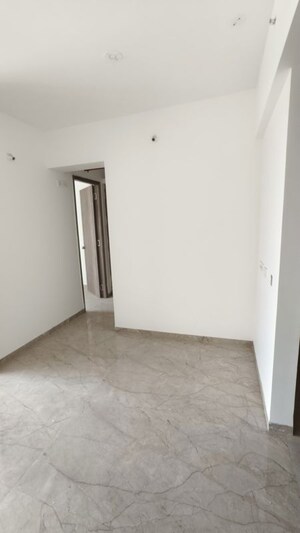 Room in 2 BHK Apartment at Ceratec Presidential Towers, Ravet – for Rent