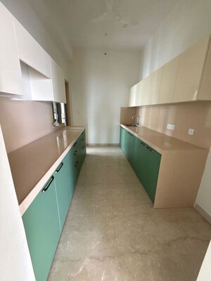 Team Area in 4 BHK Apartment at Piramal Mahalaxmi, Mahalaxmi – for Rent