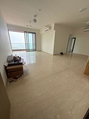 Living Room in 4 BHK Apartment at Piramal Mahalaxmi, Mahalaxmi – for Rent