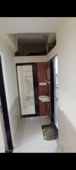 Furnished Amenities in 2 BHK Apartment at Mahavir Apartment Santacruz West, Santacruz West – for Rent