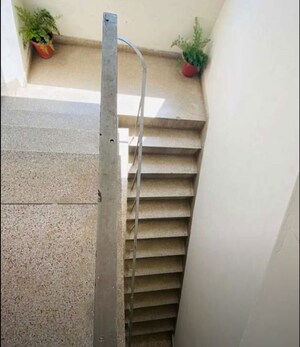 Staircase in 3 BHK Builder Floor at Sector 21 – for Rent