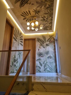 Lobby in 3 BHK Apartment at Unitech Heritage City, Sector 25 – for Sale