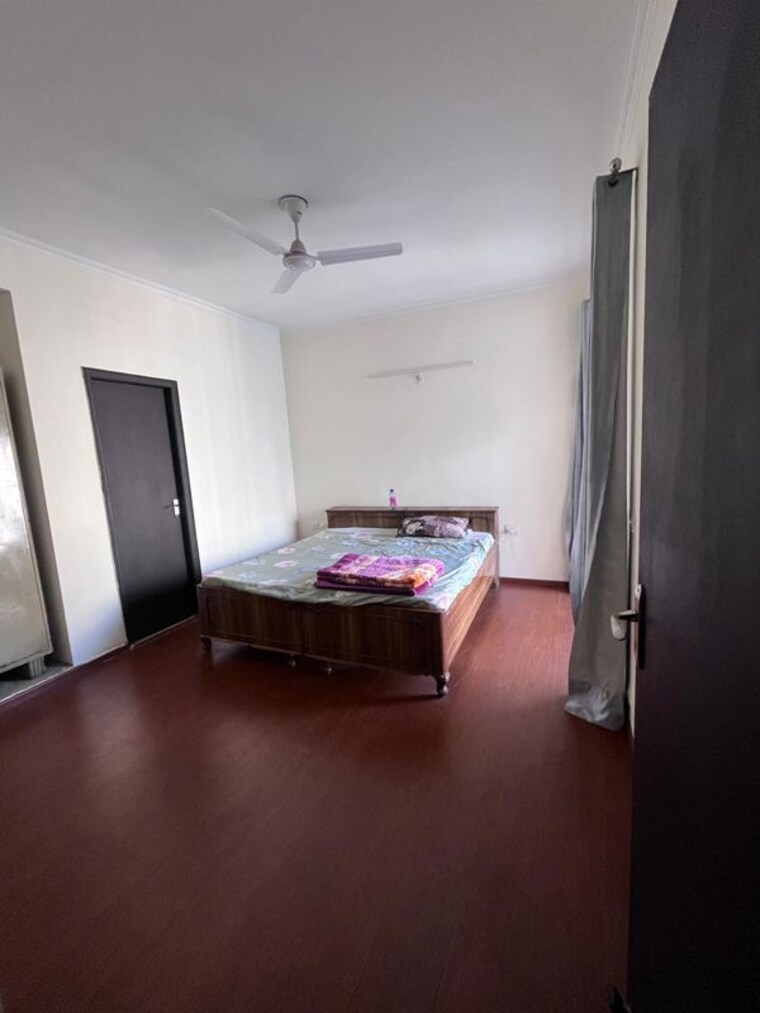Bedroom, skytech-matrott 2.5 Bedroom 1150 Sq.Ft. Apartment In Sector 76 Noida 10437260