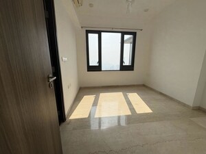 2 BHK Apartment For Rent in Lodha The Park, Worli