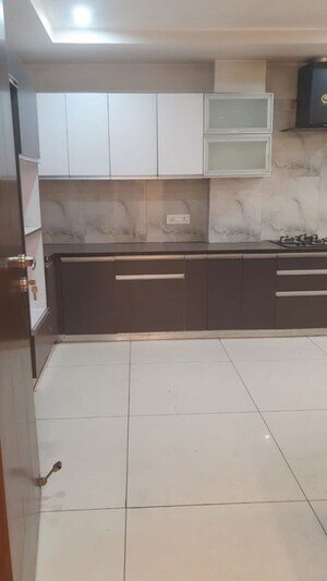 Kitchen in 4 BHK Builder Floor at Unitech South City II, Sector 50 – for Rent