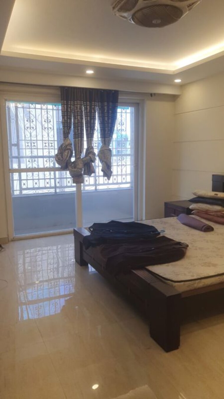 Living Room, unitech-south-city-ii 4 Bedroom 4500 Sq.Ft. Builder Floor In Sector 50 Gurgaon 10437271