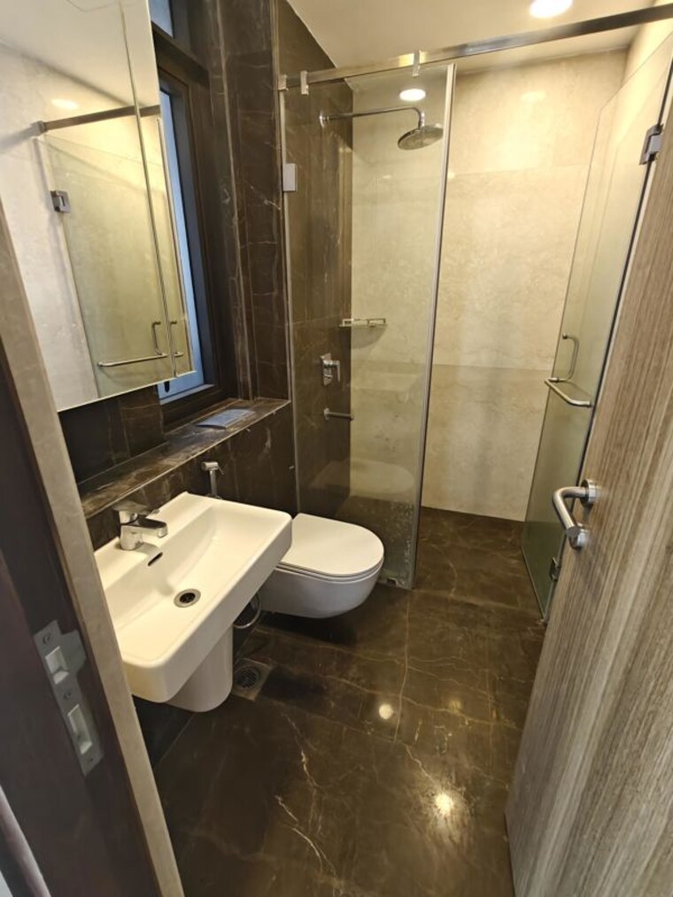 Bathroom, lodha-the-park 2 Bedroom 893 Sq.Ft. Apartment In Worli Mumbai 10437278