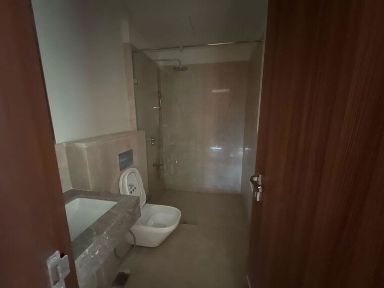 Bathroom, piramal-mahalaxmi 3 Bedroom 1147 Sq.Ft. Apartment In Mahalaxmi Mumbai 10434688