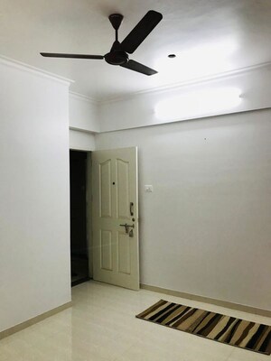 Room in 2 BHK Apartment at Arihant 4 Anaika, Taloja – for Rent