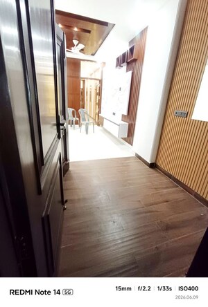 2 BHK Builder Floor – Entrance View at Kalkaji - for Rent
