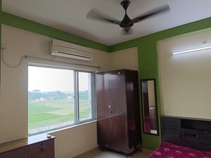 Room in 1 BHK Apartment at Simoco Sanhita, Rajarhat Road – for Rent