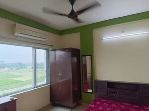 Room in 1 BHK Apartment at Simoco Sanhita, Rajarhat Road – for Rent