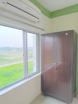 Room in 1 BHK Apartment at Simoco Sanhita, Rajarhat Road – for Rent