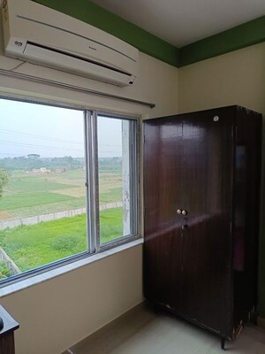 Room in 1 BHK Apartment at Simoco Sanhita, Rajarhat Road – for Rent