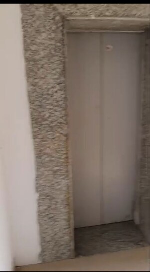 Lift in 2 BHK Apartment at Sector 107 – for Rent