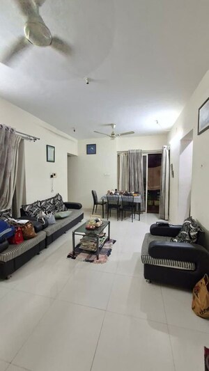 2 BHK Apartment For Rent in Shree Venkatesh Mi Casa, Hadapsar
