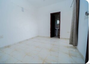Room in 2 BHK Apartment at Pivotal Devaan, Sector 84 – for Sale