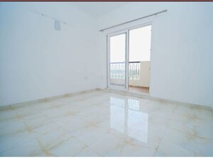 Room in 2 BHK Apartment at Pivotal Devaan, Sector 84 – for Sale