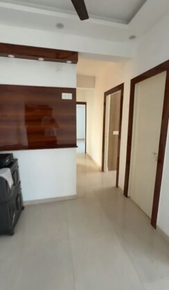 2.5 BHK + Pooja Room Apartment For Rent in Signature Signum 37D III